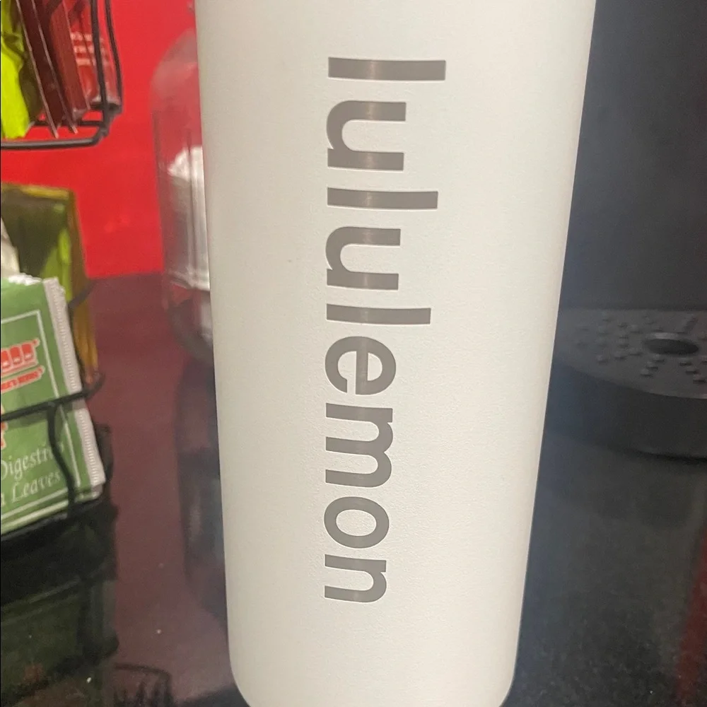 lululemon athletica White Insulated Bottle - Picture 3 of 8
